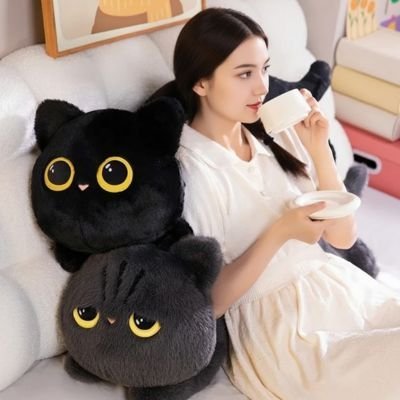 Chat en peluche géant décoration chambre adulte