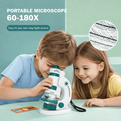 Microscope enfant 8 ans utilisé par des enfants en pleine découverte scientifique