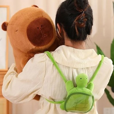 Peluche capybara | Ultra-douce portée comme sac à dos kawaii