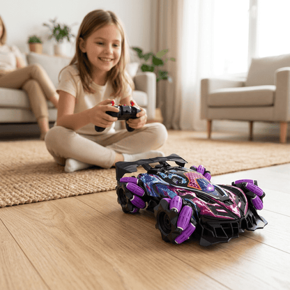 Enfant pilotant SATELIX dans un salon